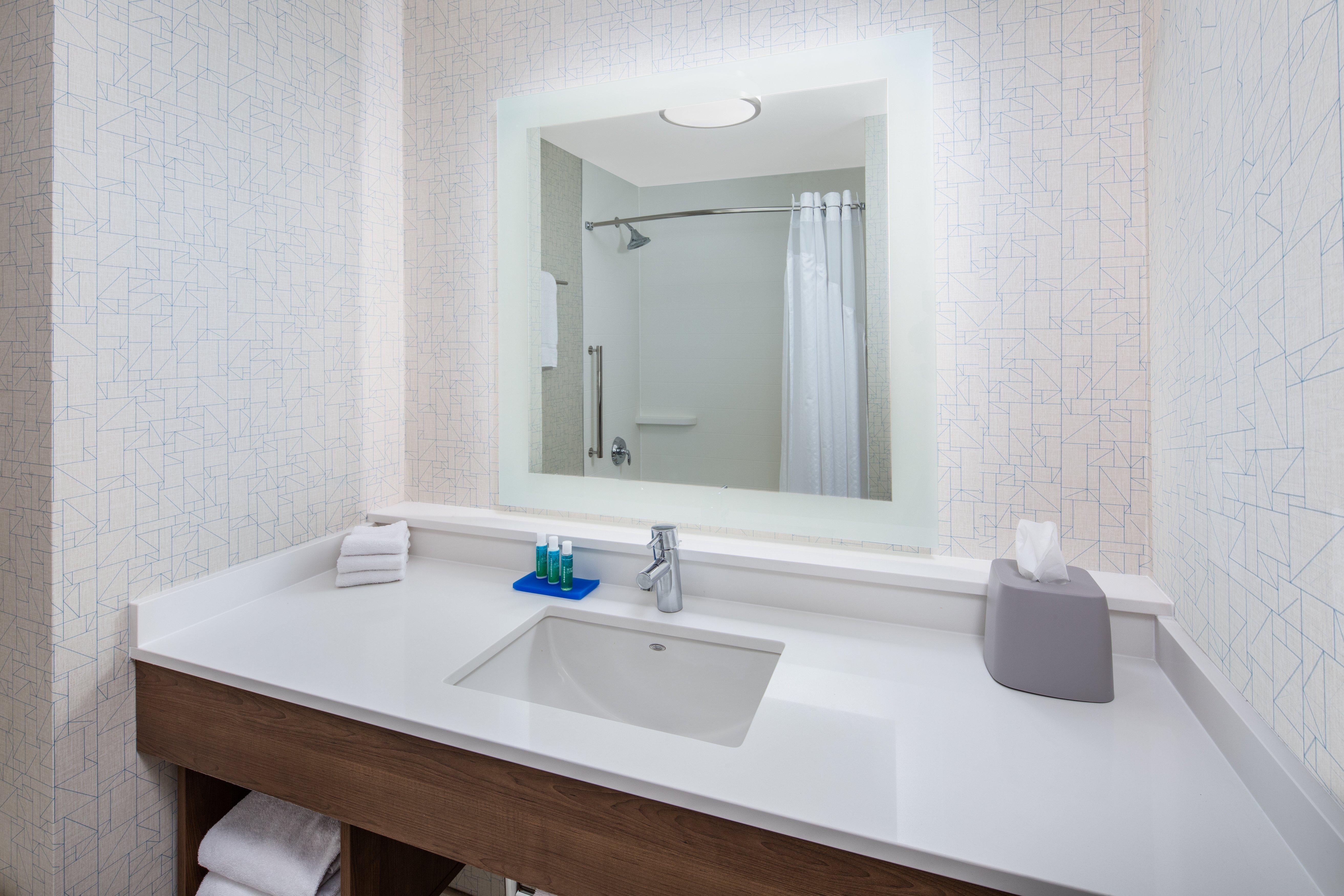 Holiday Inn Express Ontario By Ihg Creekside Eksteriør bilde