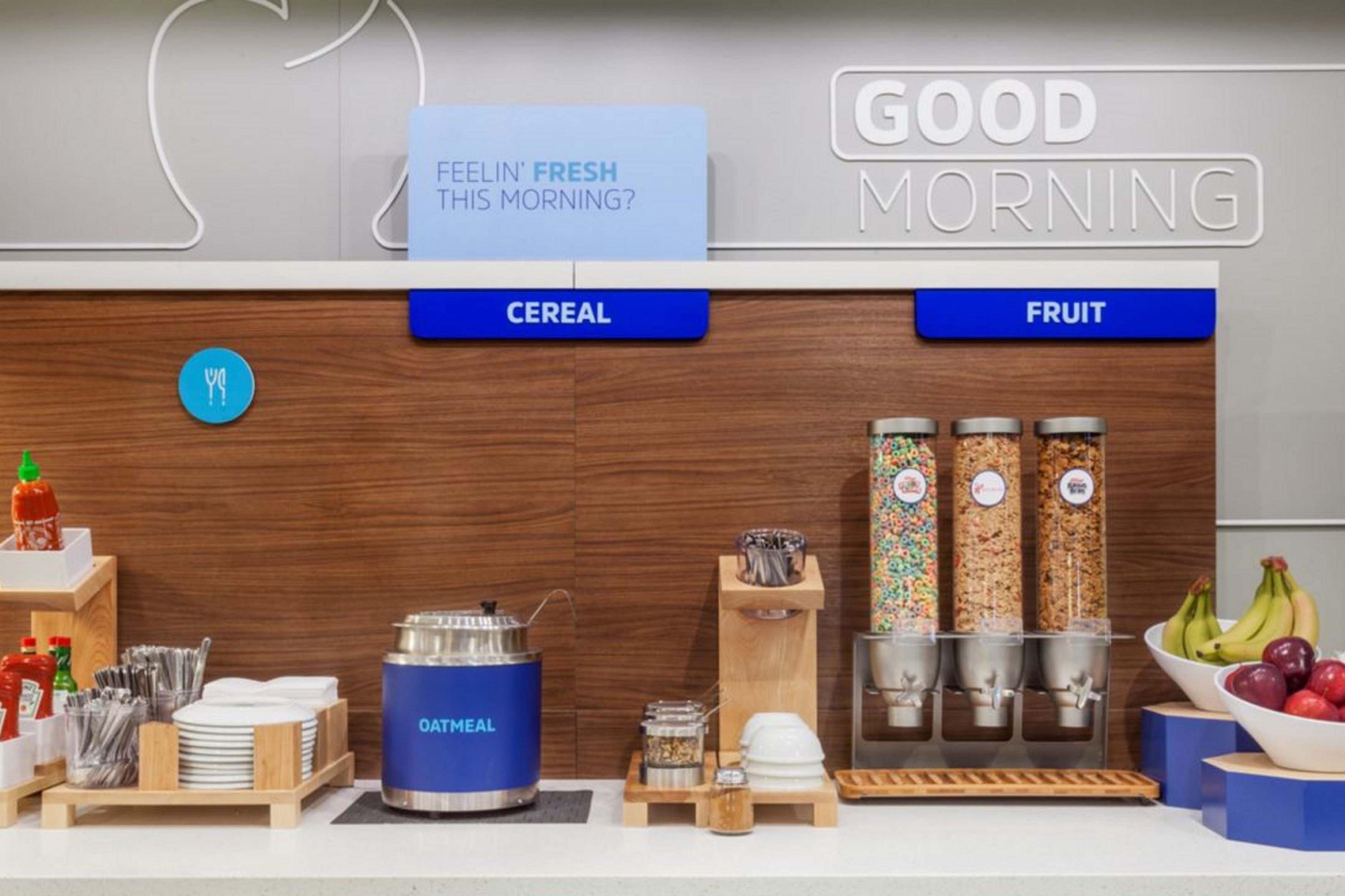 Holiday Inn Express Ontario By Ihg Creekside Eksteriør bilde