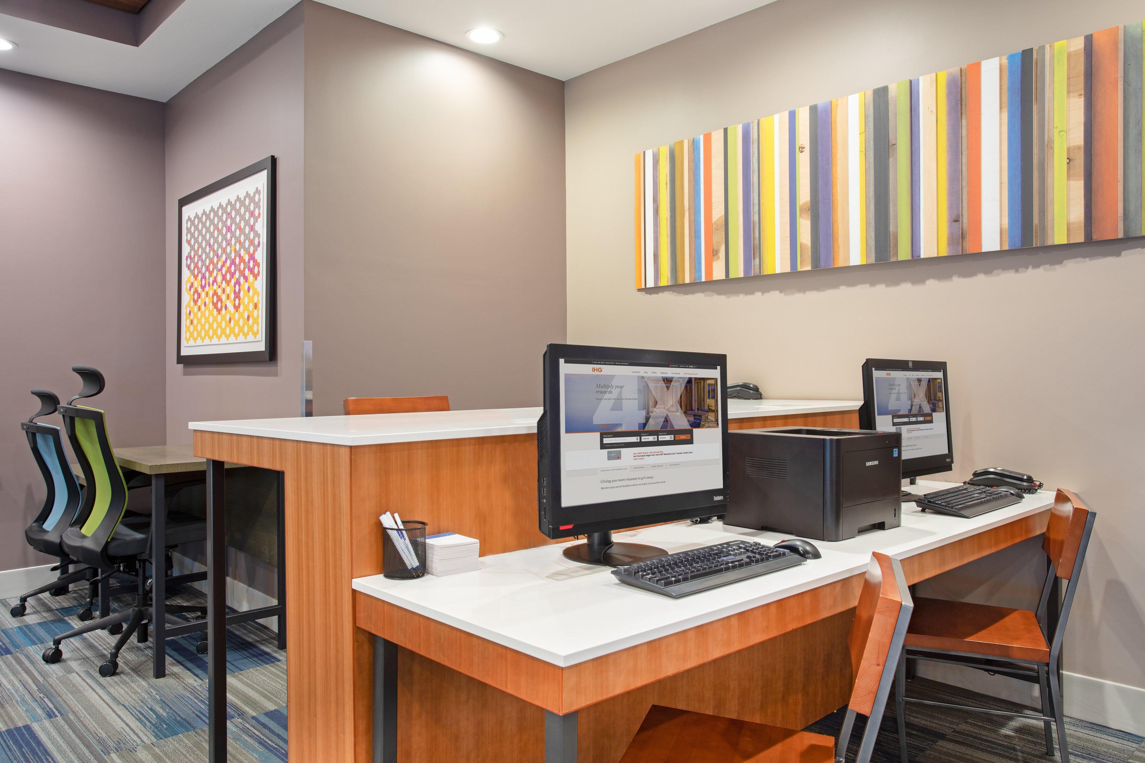 Holiday Inn Express Ontario By Ihg Creekside Eksteriør bilde