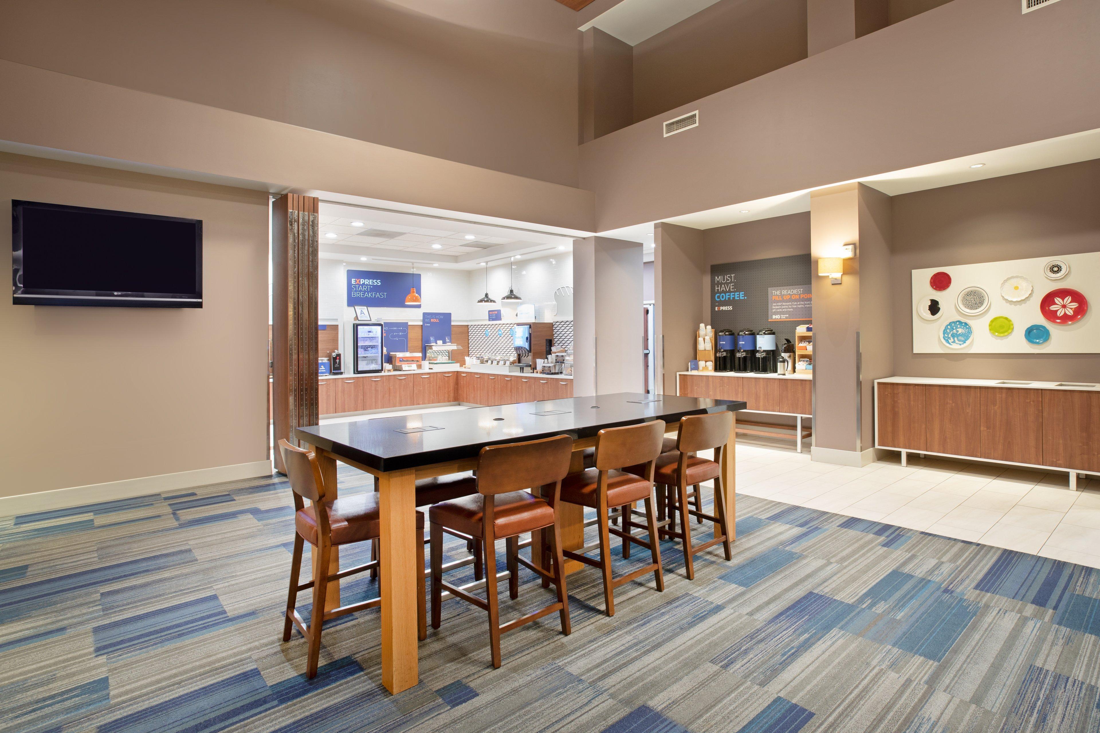 Holiday Inn Express Ontario By Ihg Creekside Eksteriør bilde