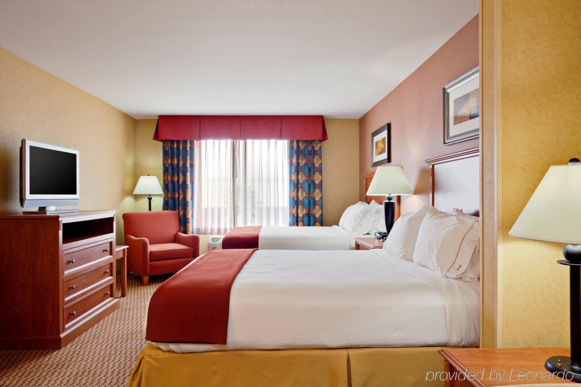 Holiday Inn Express Ontario By Ihg Creekside Eksteriør bilde